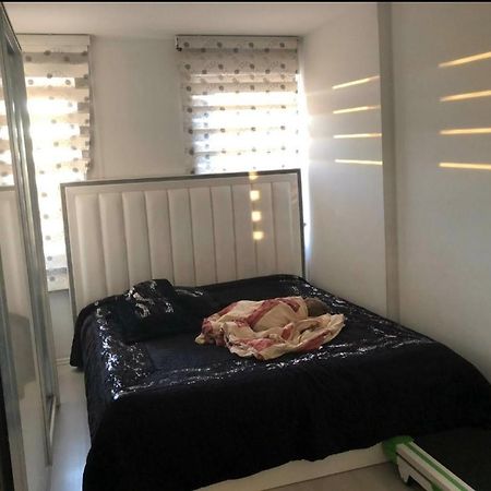 Lovely 2 Bedroom Condo In Gjilan. 외부 사진